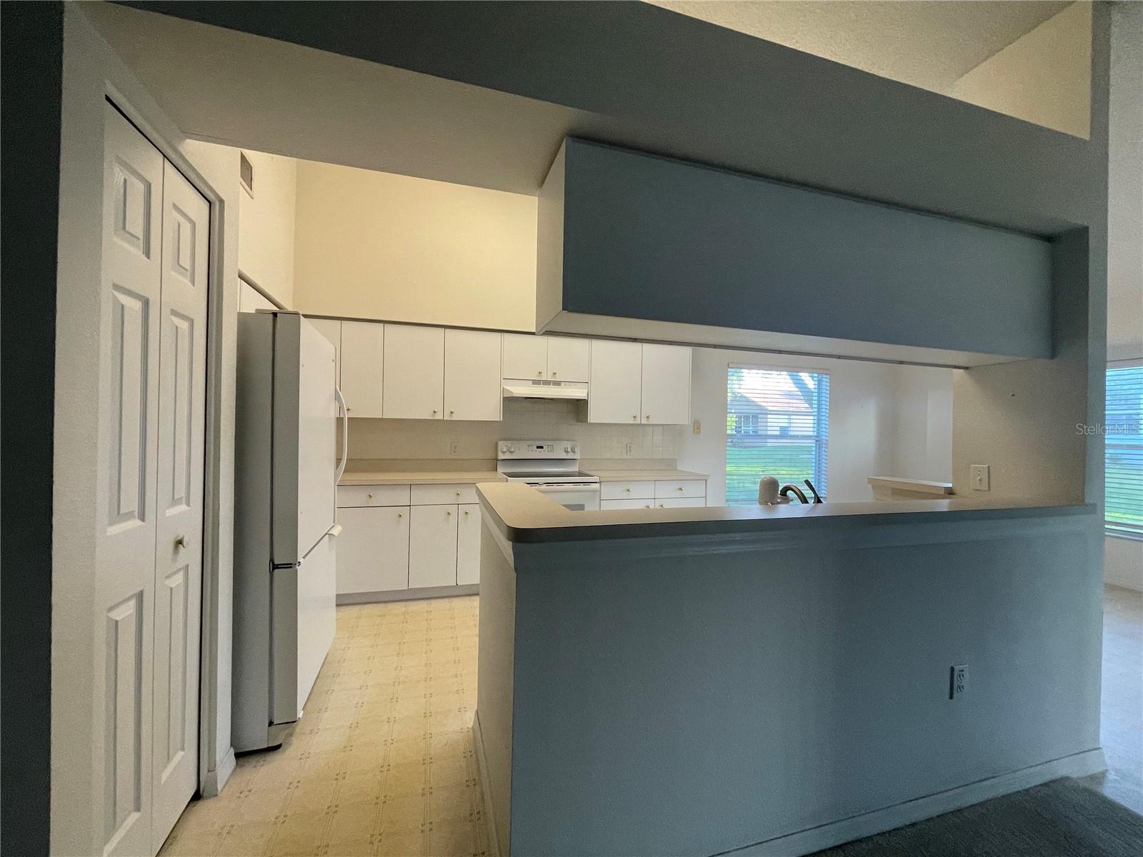 Image 7 of 31 For 11213 Brooklawn Drive