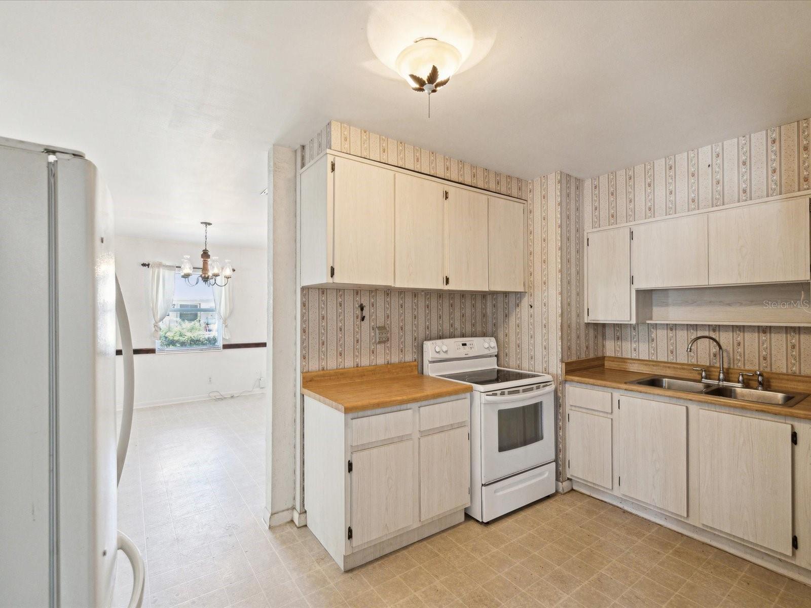 Image 12 of 28 For 7012 Ponderosa Drive