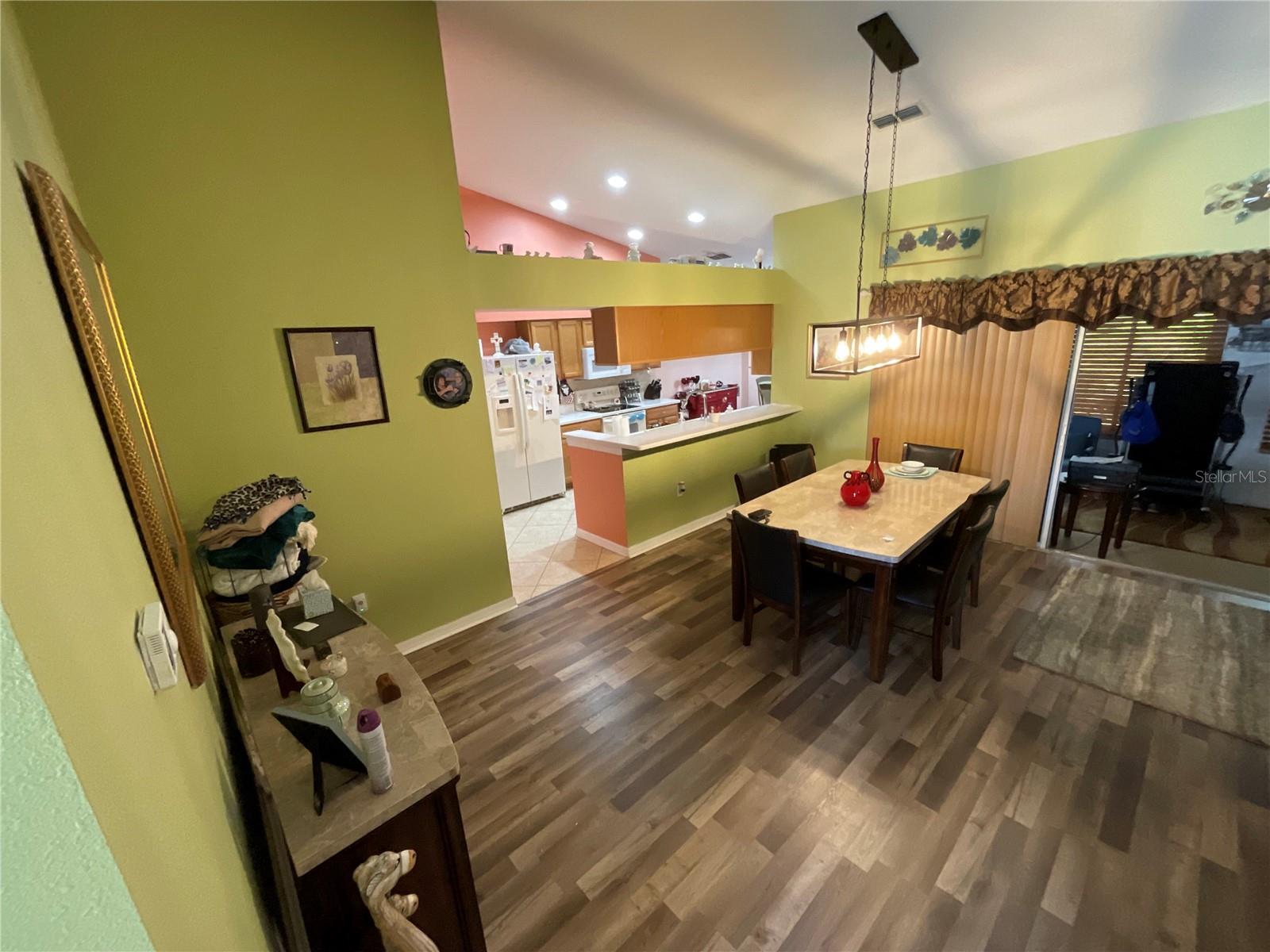 Image 4 of 25 For 18027 Baywood Forest Drive