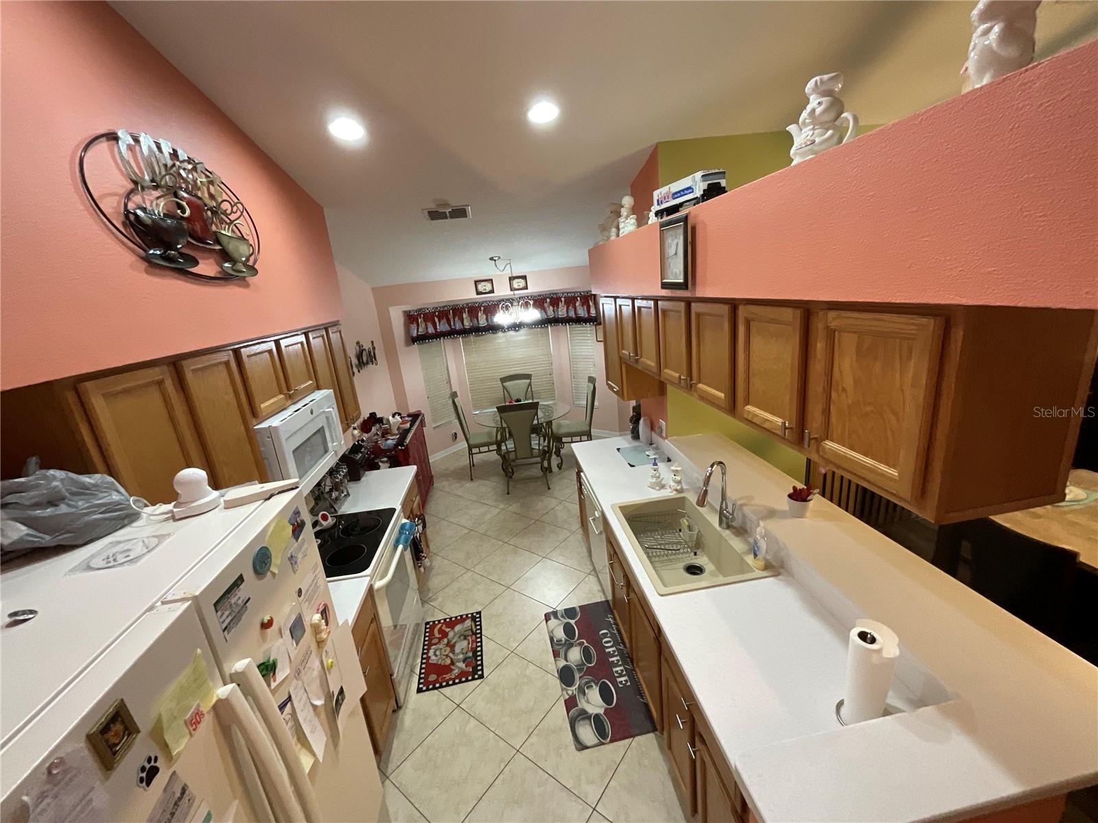 Image 6 of 25 For 18027 Baywood Forest Drive