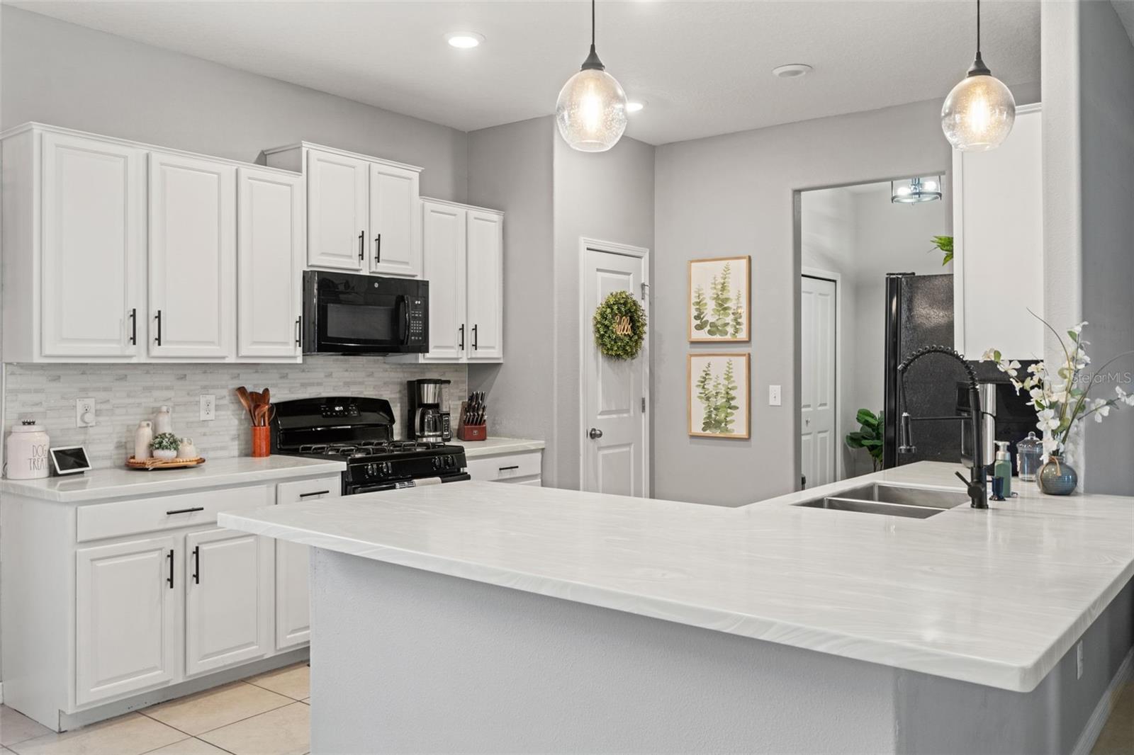 Image 10 of 39 For 21167 Pleasant Plains Parkway