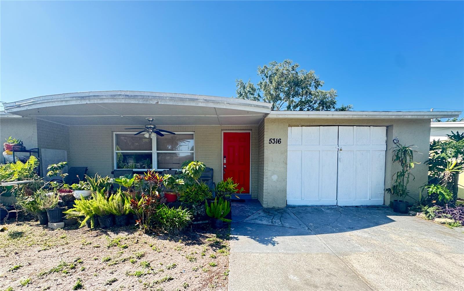 Image 2 of 15 For 5316 Drift Tide Drive