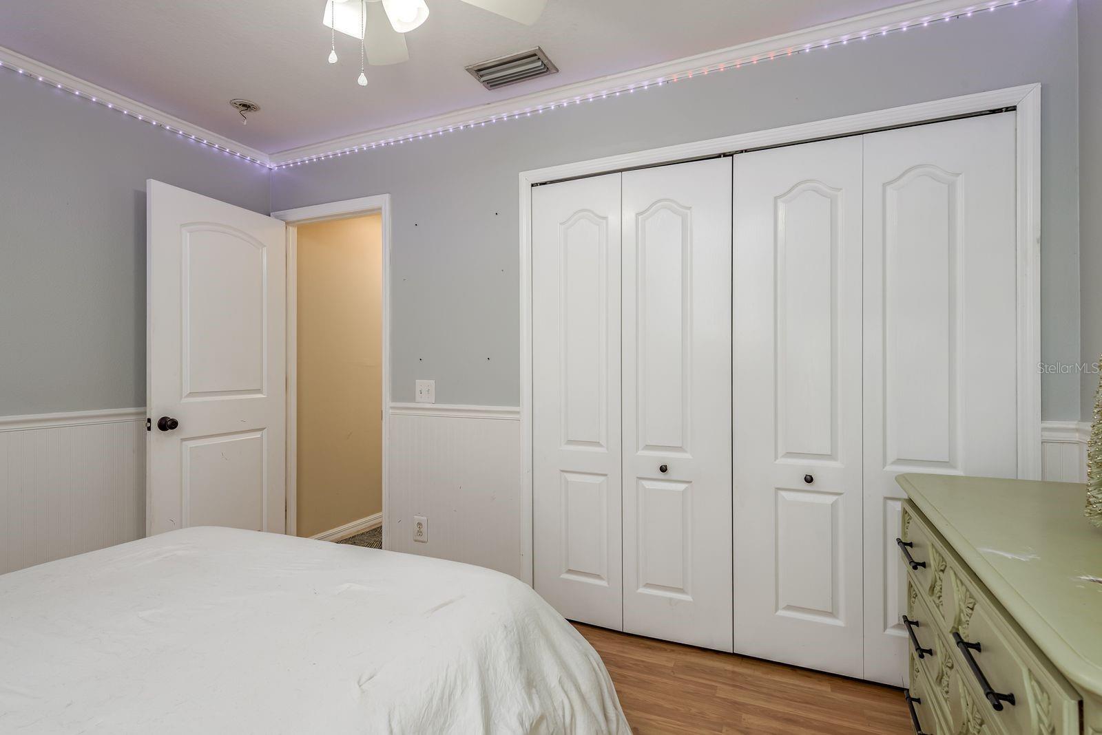 Listing photo id 31 for 1810 Winsloe Drive