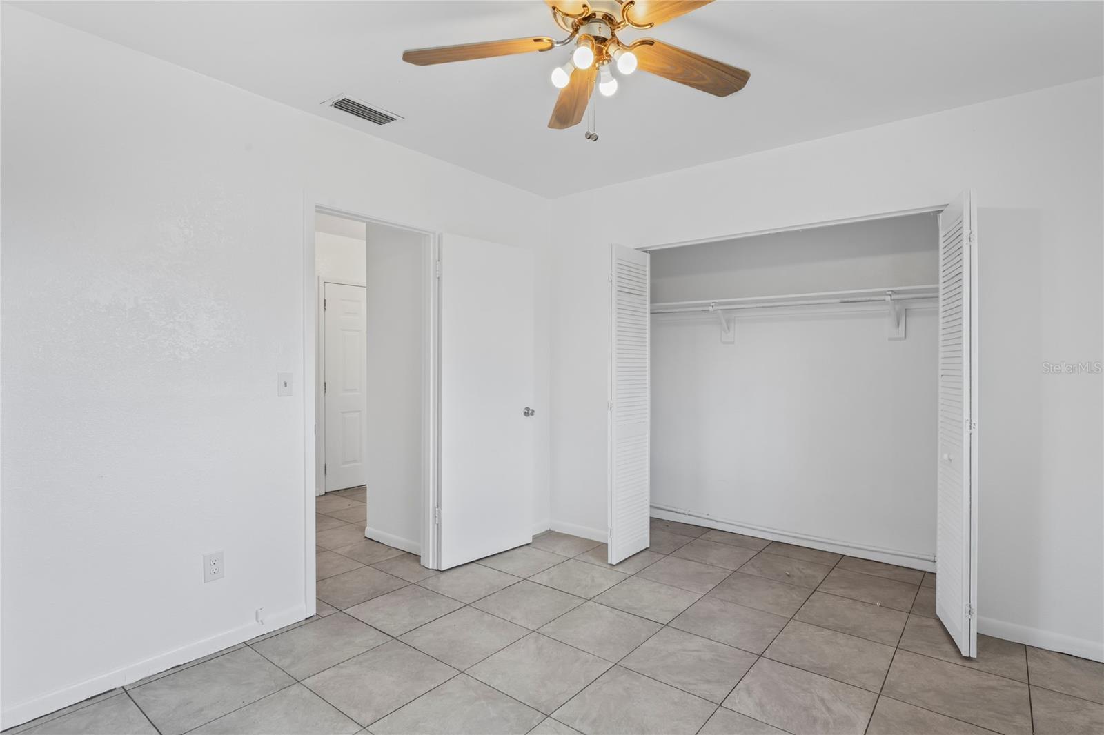 Image 16 of 35 For 7050 Merrick Lane