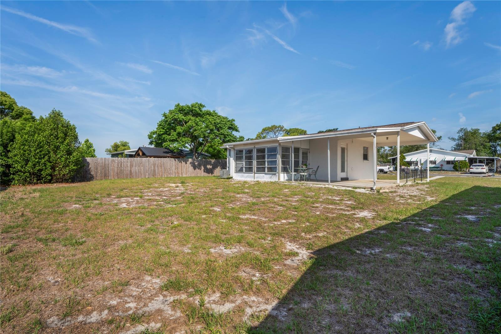 Image 27 of 35 For 7050 Merrick Lane