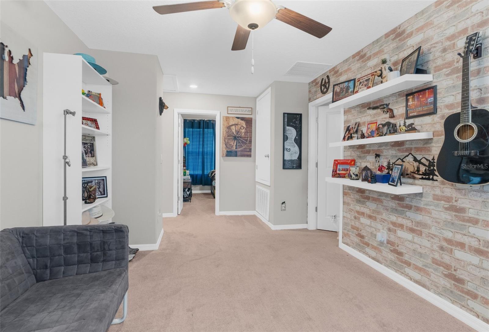 Image 23 of 29 For 2132 Shining Azul Way