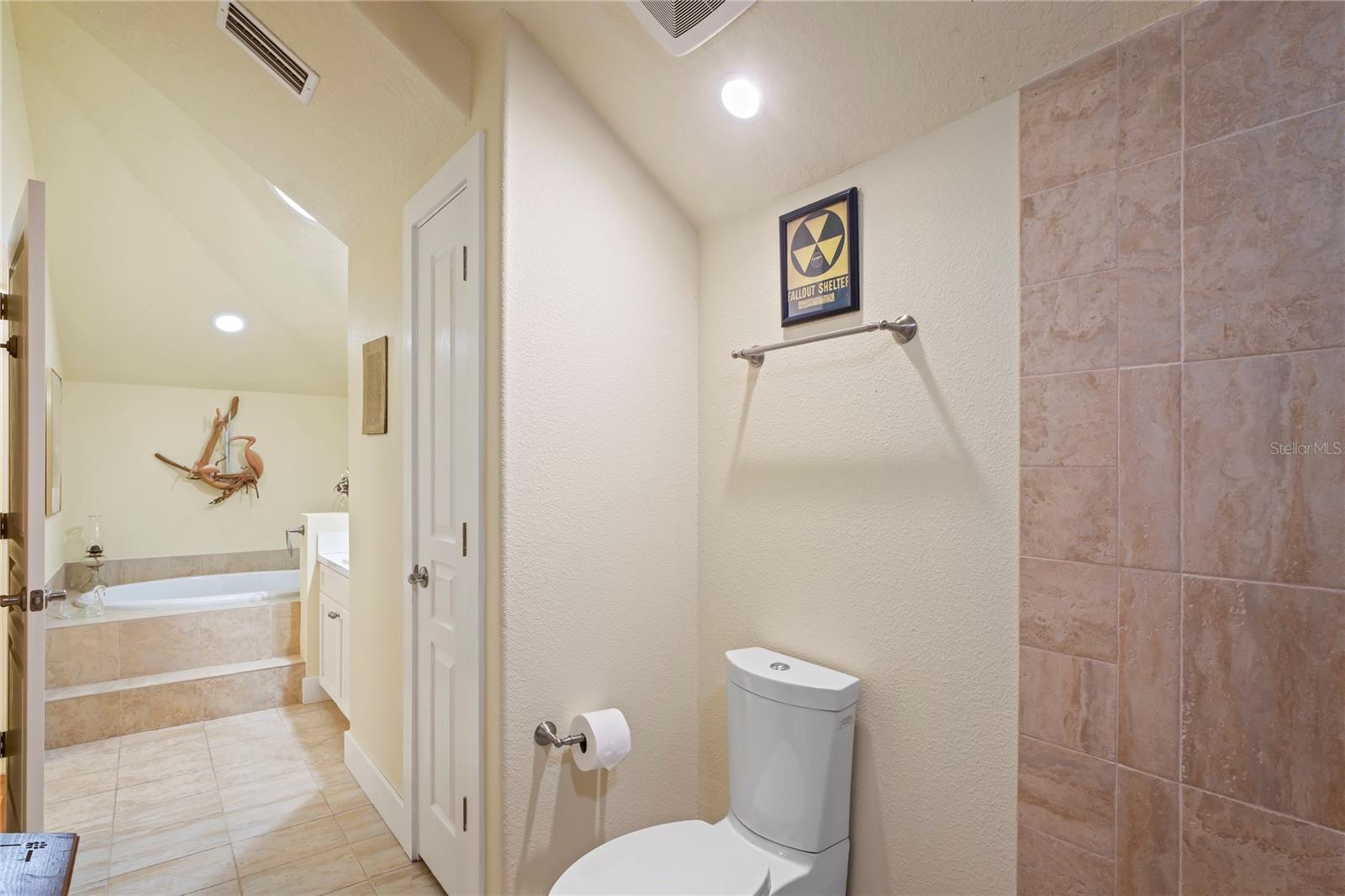 Image 38 of 85 For 3431 Riderwood Dr
