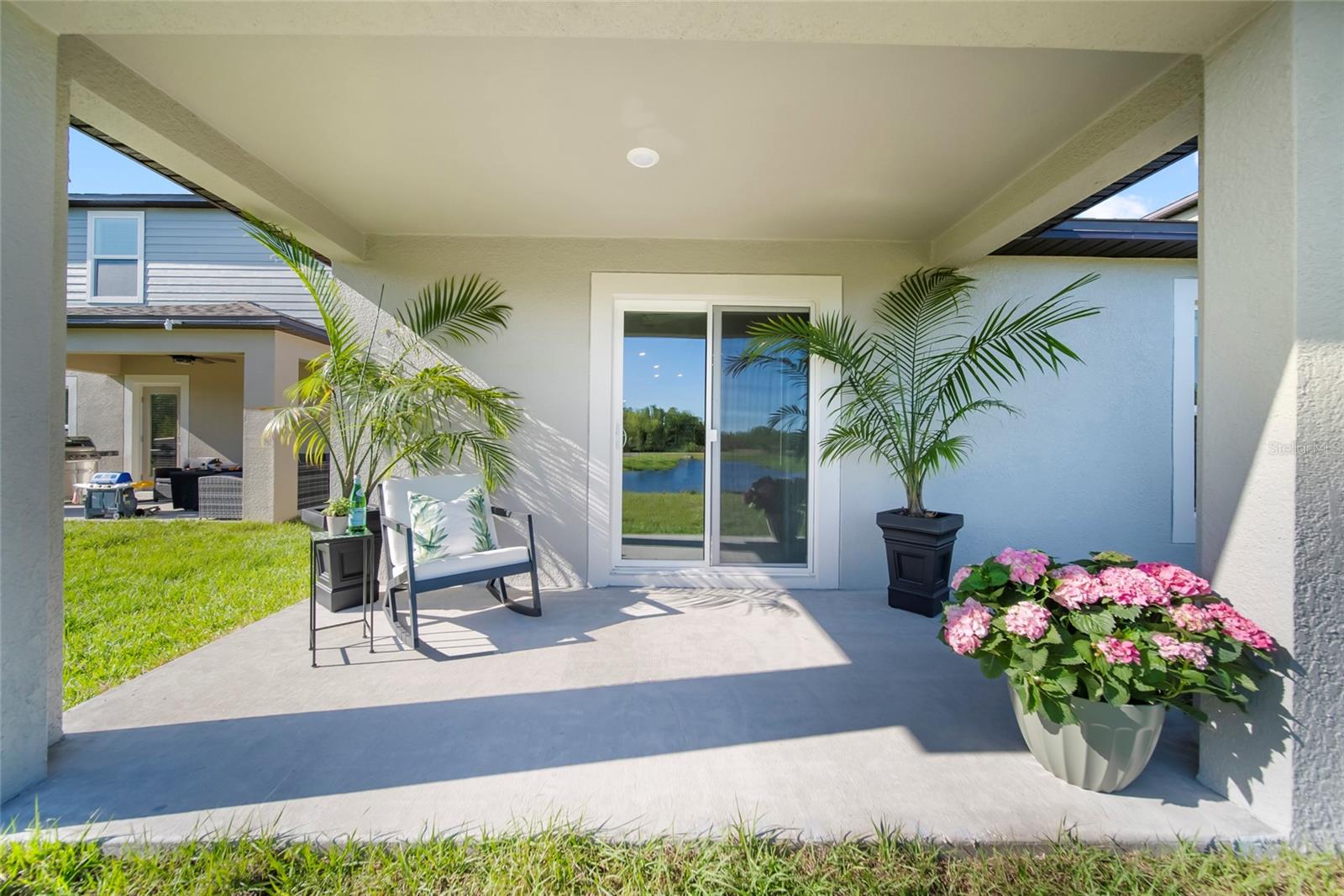 Image 12 of 16 For 17662 Happytrails Street
