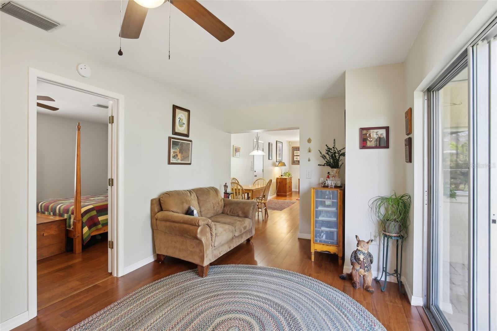 Image 23 of 40 For 12906 Sandburst Lane