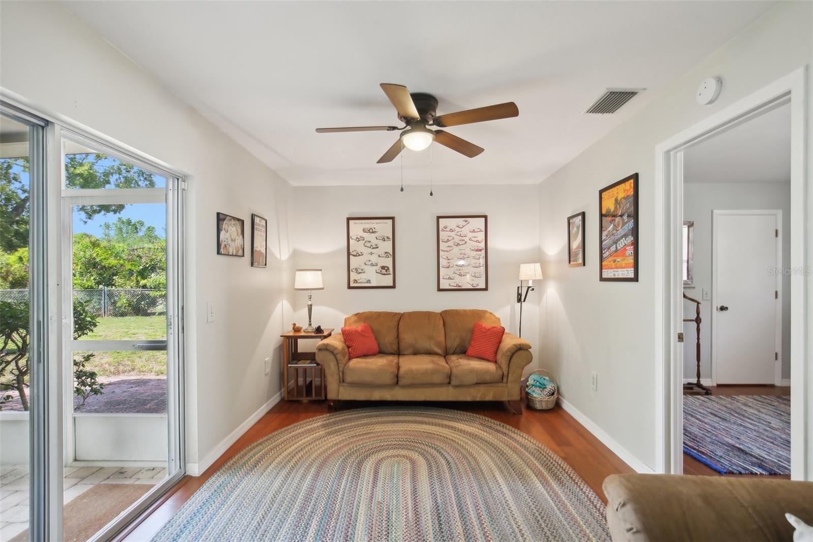 Image 26 of 40 For 12906 Sandburst Lane