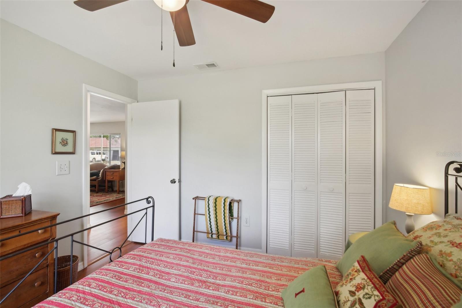 Image 31 of 40 For 12906 Sandburst Lane