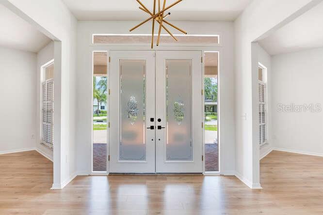 Listing photo id 9 for 15906 Prince William Place