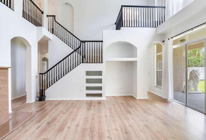 Listing photo id 16 for 15906 Prince William Place