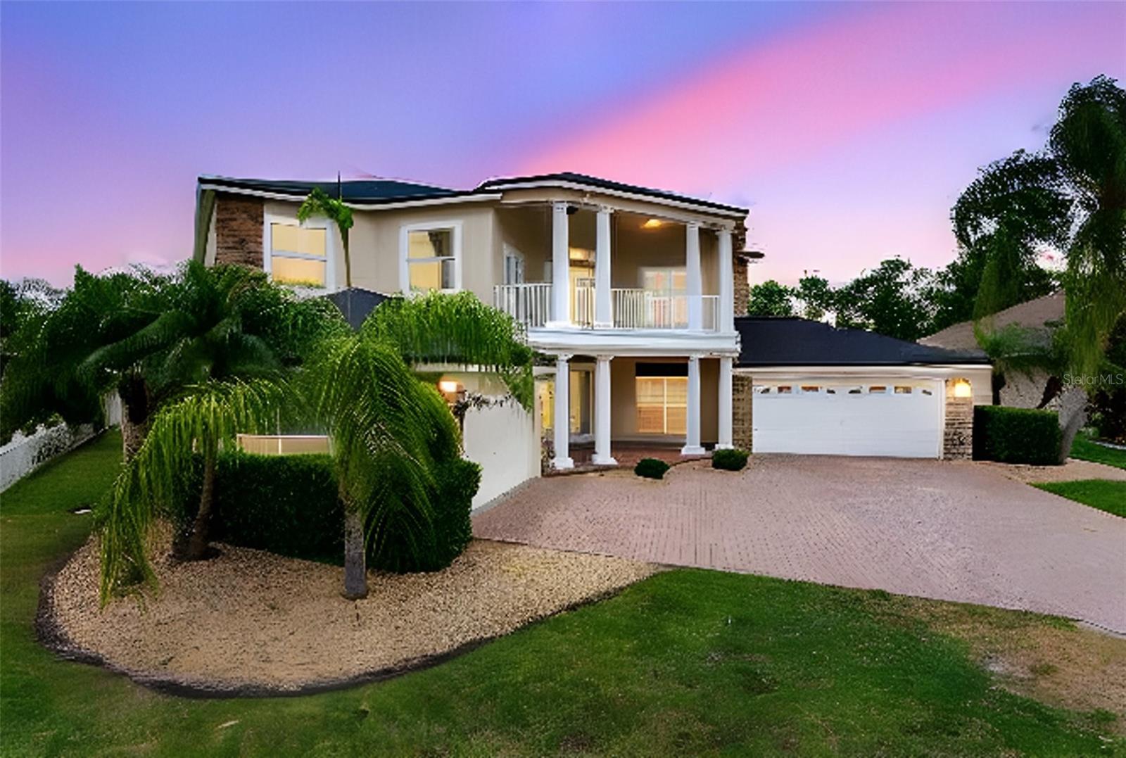 Listing photo id 1 for 15906 Prince William Place