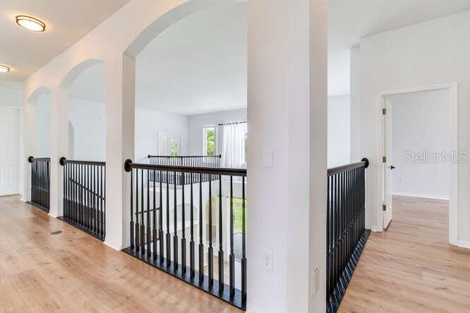 Listing photo id 40 for 15906 Prince William Place
