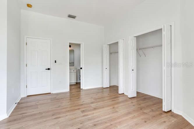 Listing photo id 62 for 15906 Prince William Place