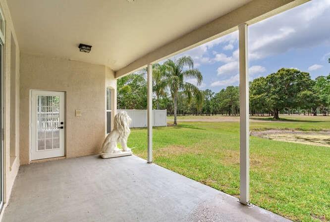 Listing photo id 68 for 15906 Prince William Place