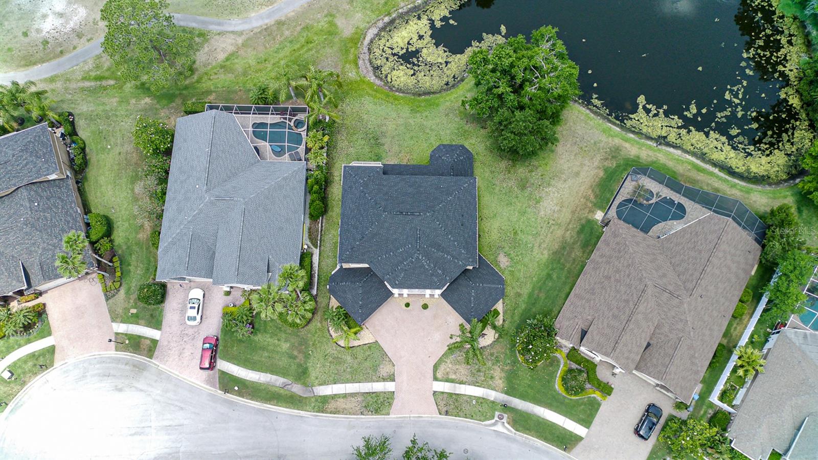 Listing photo id 85 for 15906 Prince William Place