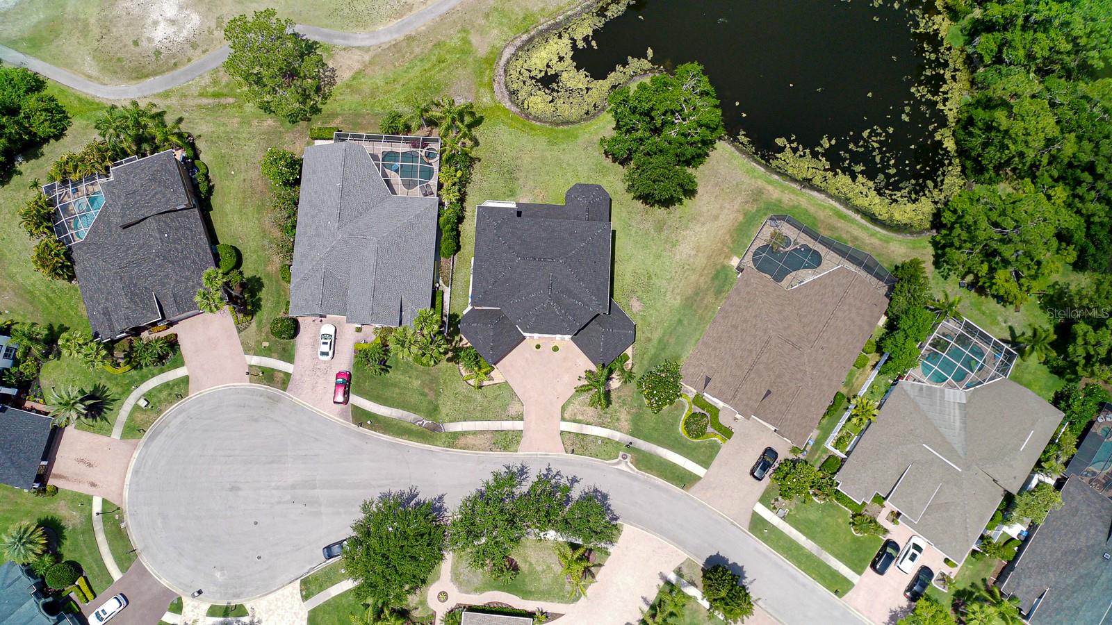 Listing photo id 87 for 15906 Prince William Place