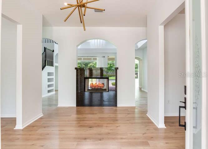 Listing photo id 7 for 15906 Prince William Place