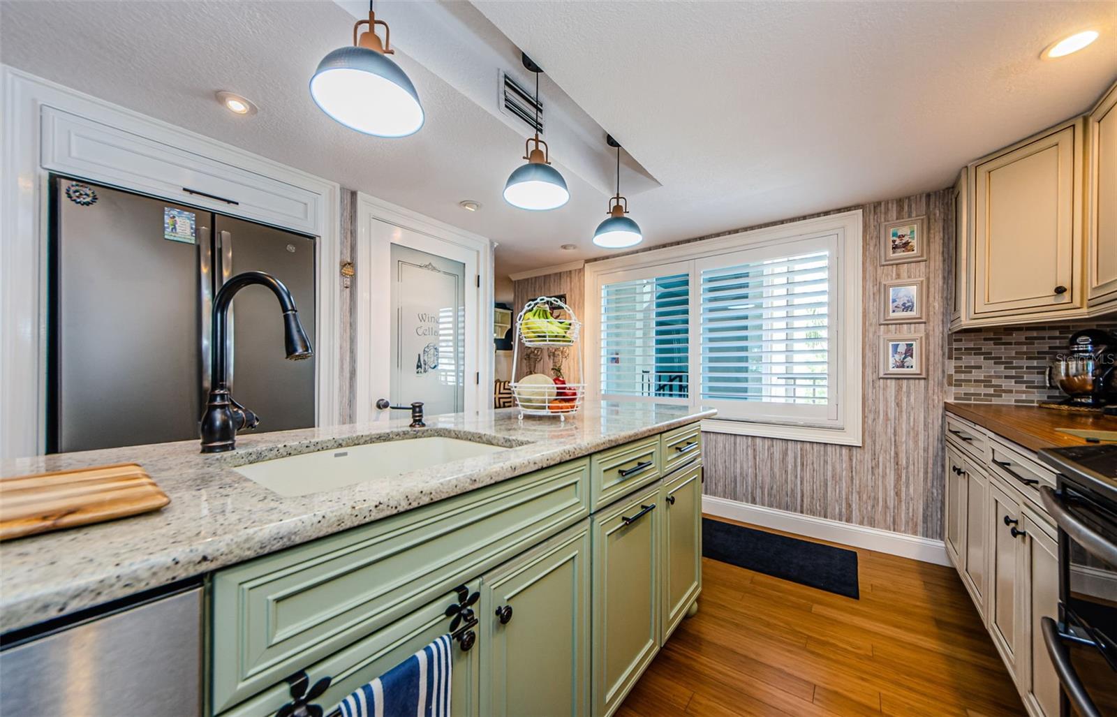 Image 20 of 69 For 8210 Aquila Street 218