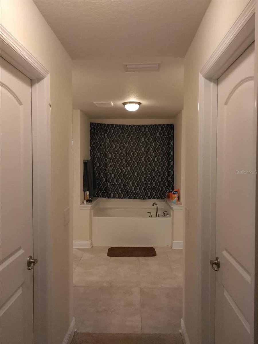 Image 7 of 16 For 9007 49th Avenue E