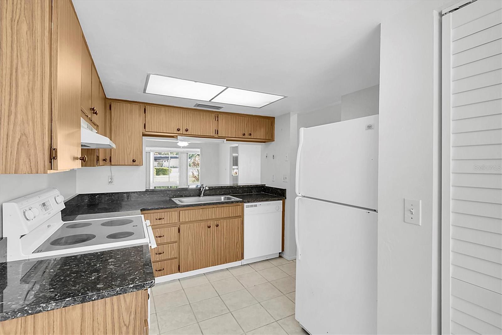 Image 8 of 42 For 3819 Teeside Drive