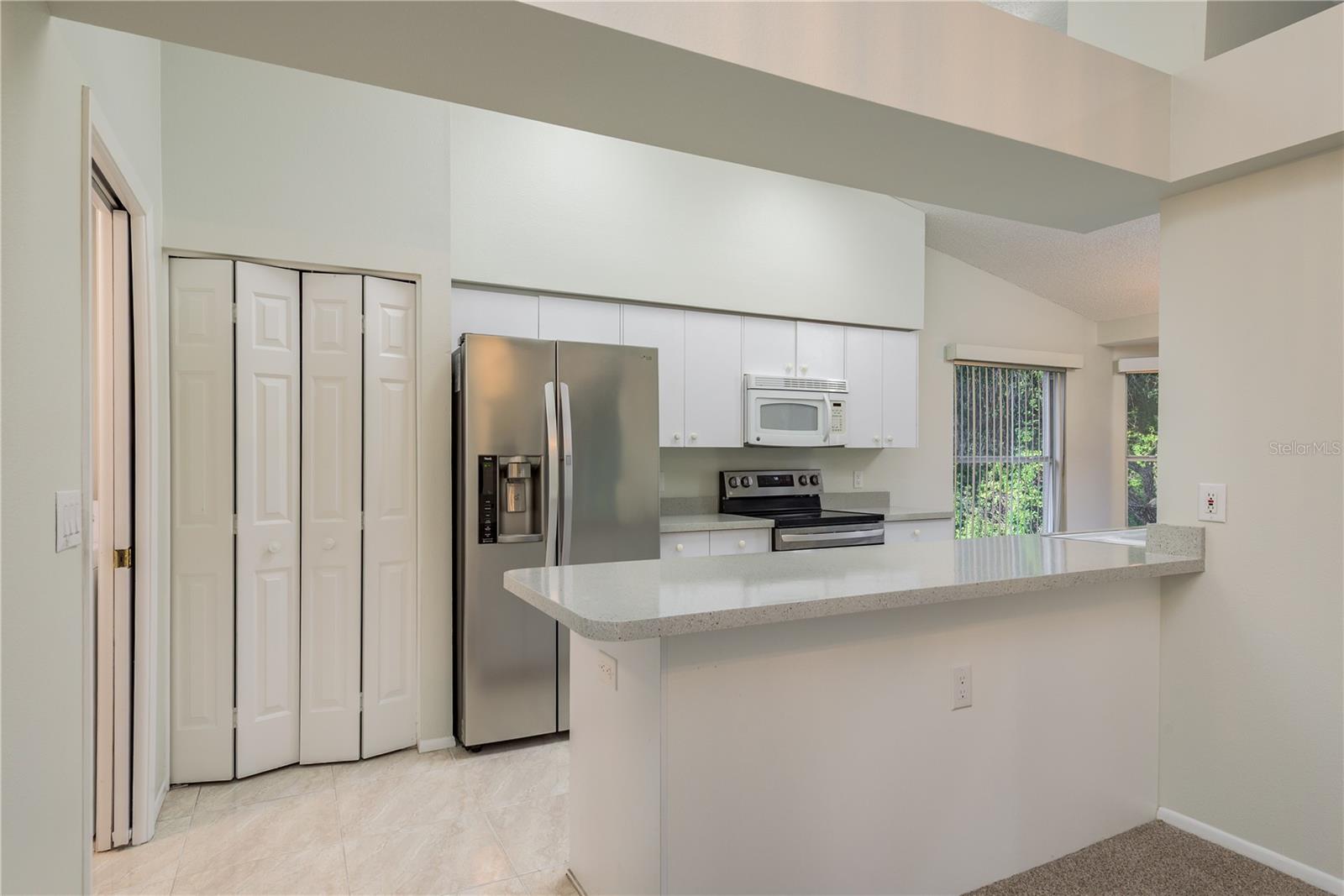 Image 10 of 38 For 5931 Precious View Court