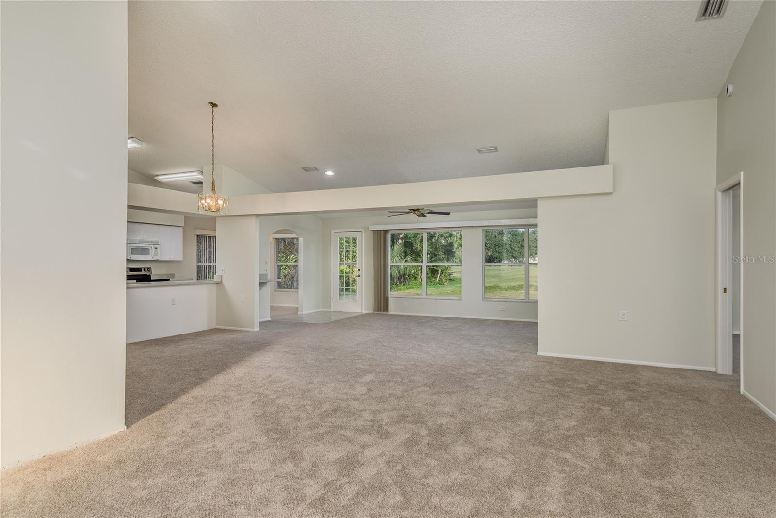 Image 6 of 38 For 5931 Precious View Court