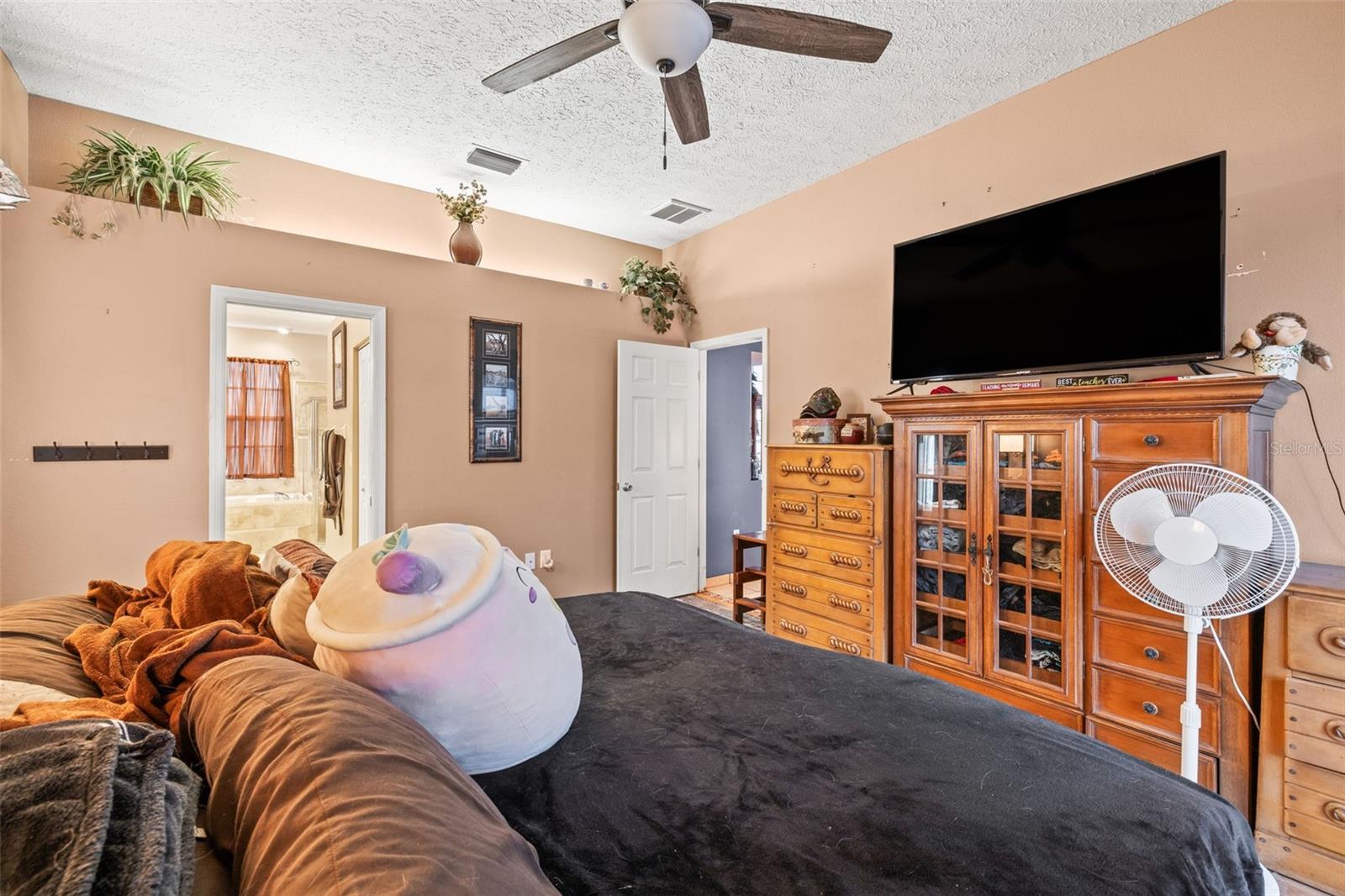 Image 14 of 21 For 12040 Penzance Lane