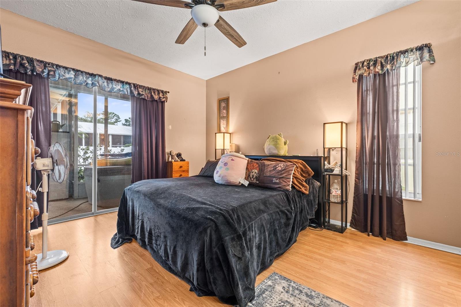 Image 15 of 21 For 12040 Penzance Lane