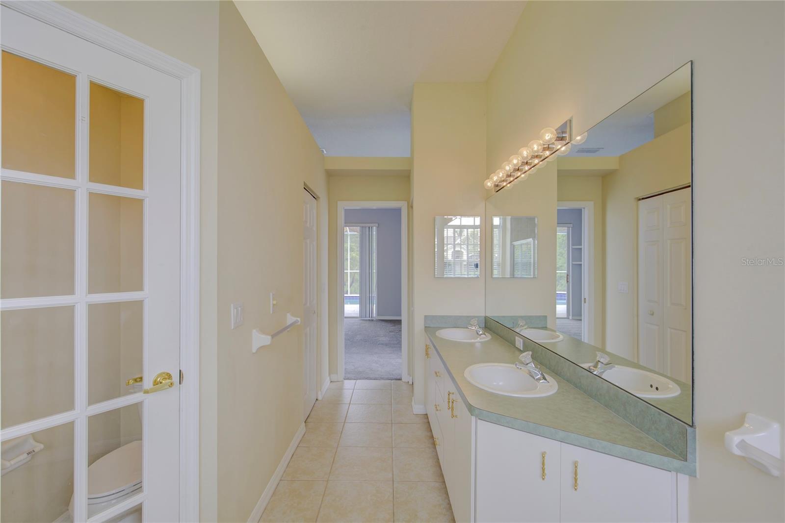 Image 29 of 61 For 7827 Starfire Way