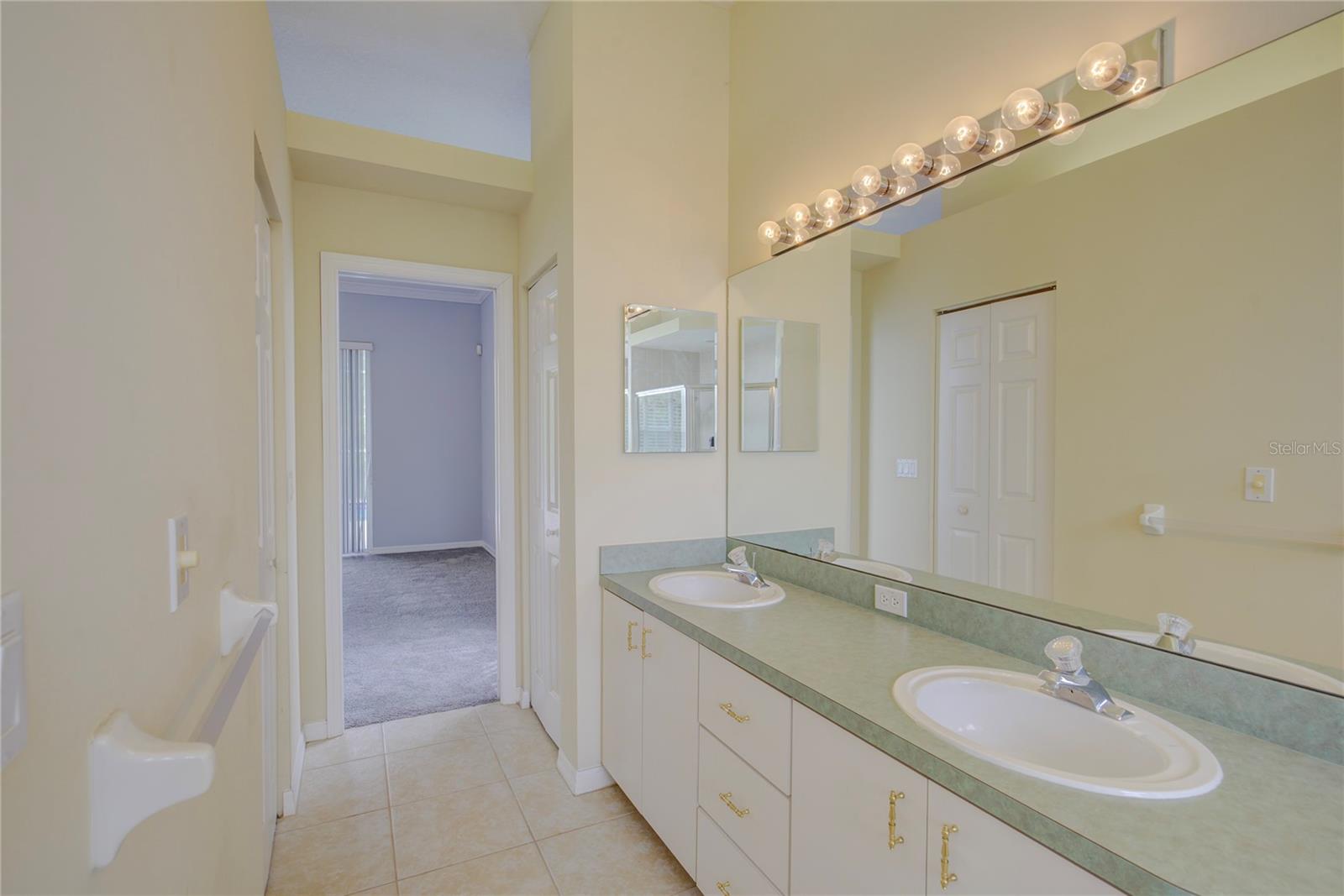 Image 30 of 61 For 7827 Starfire Way