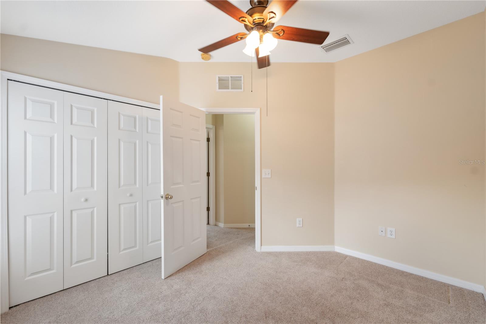 Image 16 of 26 For 9048 Southern Charm Circle