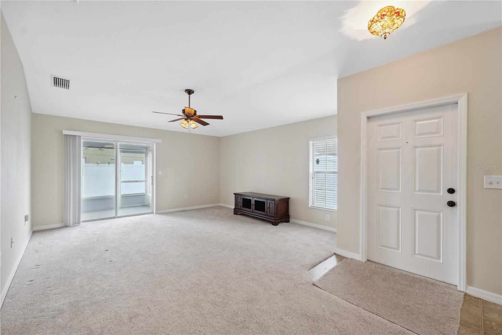 Image 4 of 26 For 9048 Southern Charm Circle