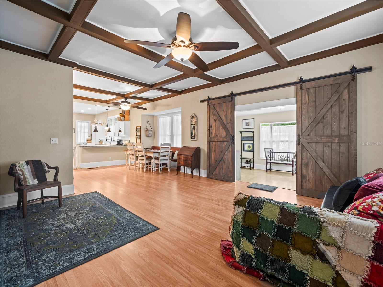 Image 4 of 83 For 606 Howell Avenue