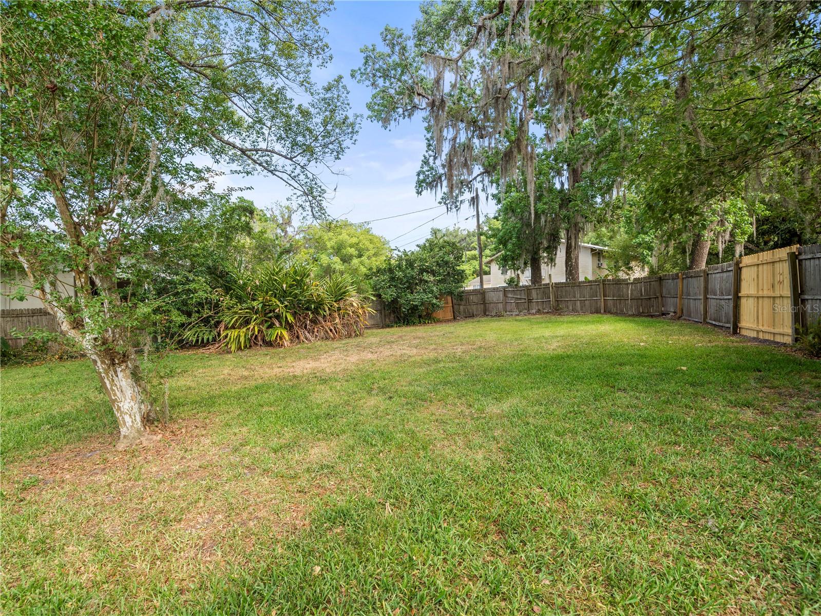 Image 78 of 83 For 606 Howell Avenue
