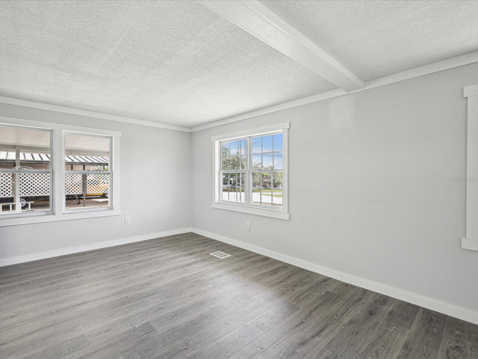Image 15 of 74 For 8427 Weatherford Avenue