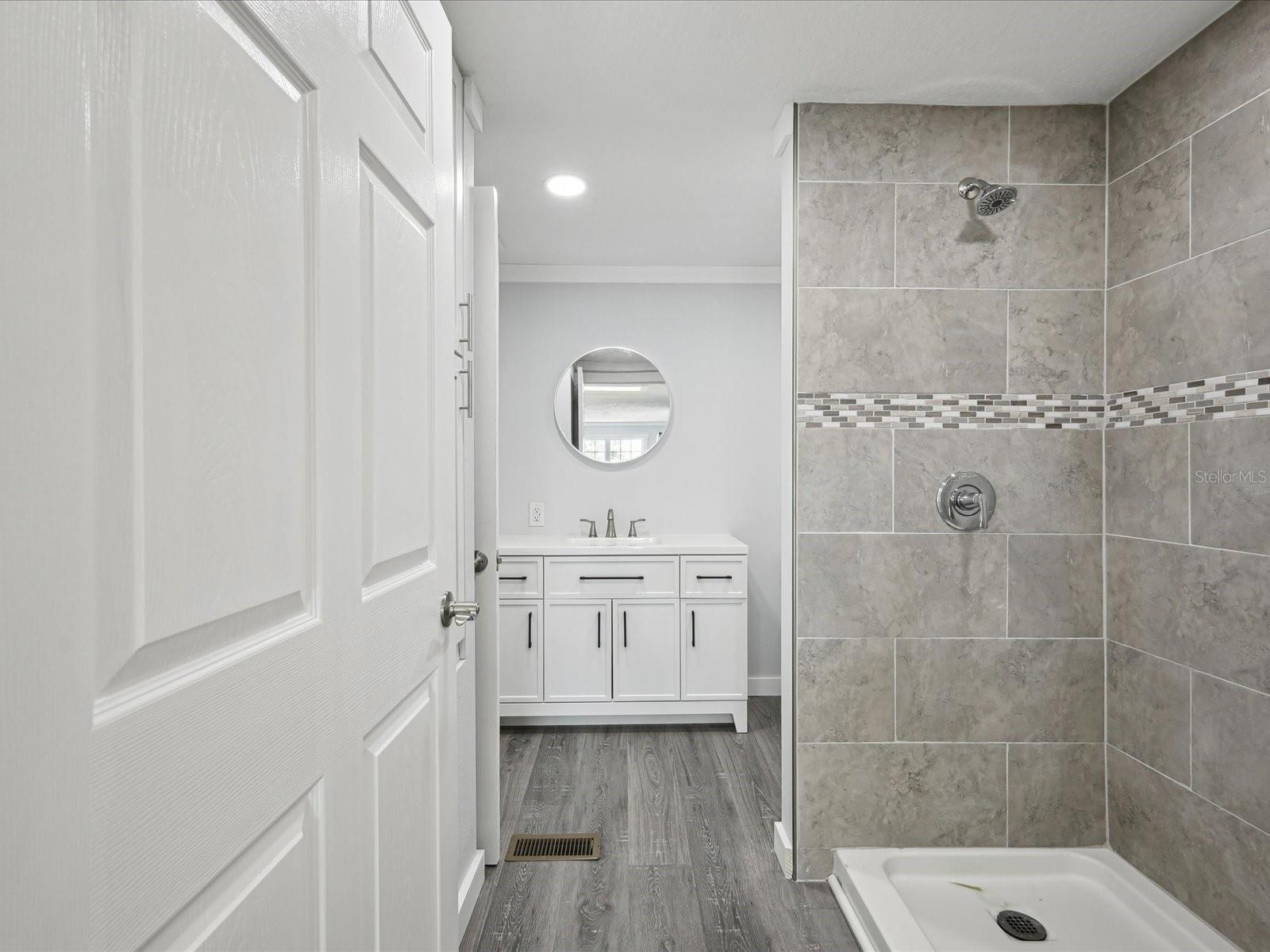 Image 23 of 74 For 8427 Weatherford Avenue
