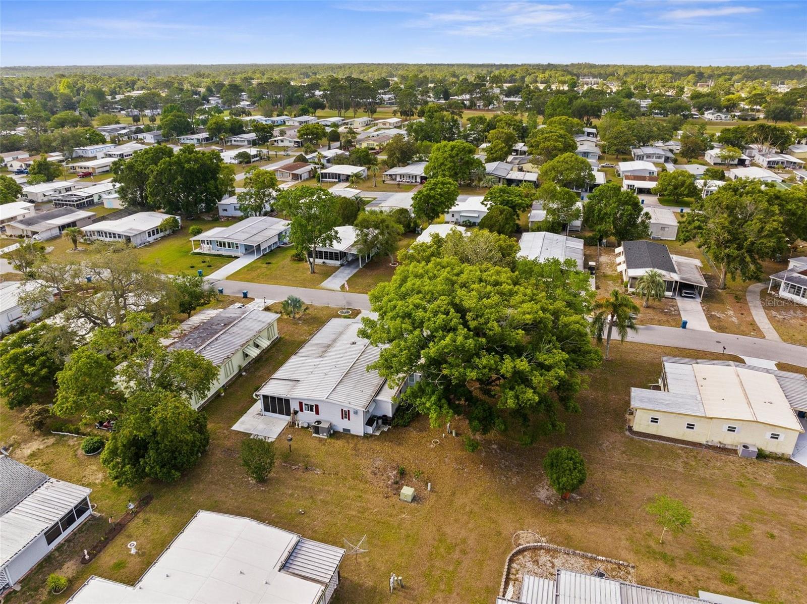 Image 29 of 45 For 14299 Nectarine Street