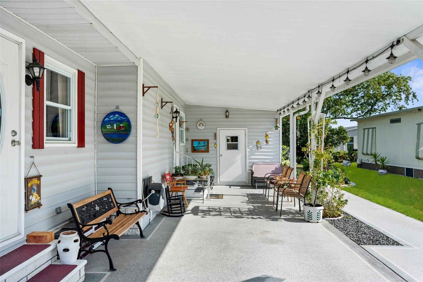 Image 3 of 45 For 14299 Nectarine Street