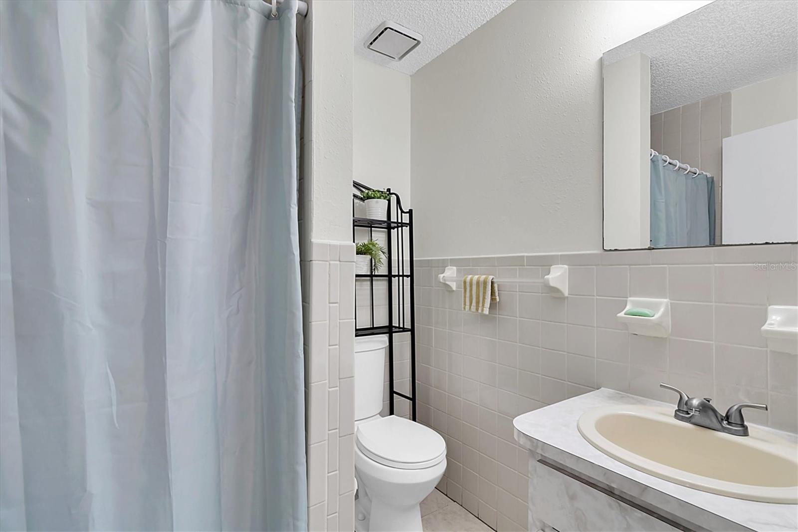 Image 15 of 31 For 6219 Wilds Drive 11a