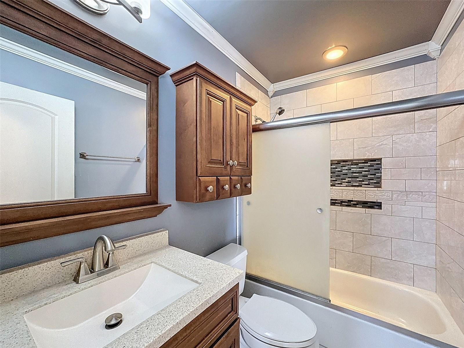 Image 51 of 100 For 10228 Beechcraft Street