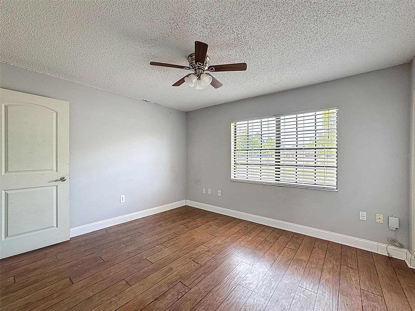 Image 65 of 100 For 10228 Beechcraft Street