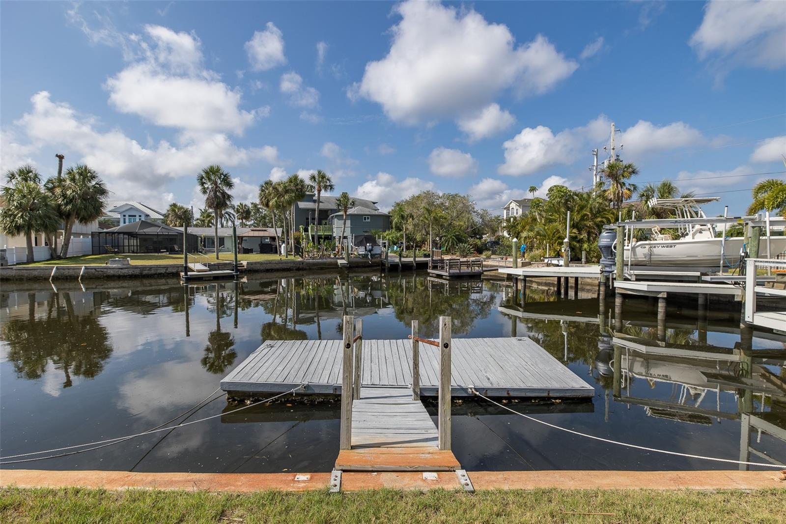 Image 48 of 58 For 5040 Waterside Drive