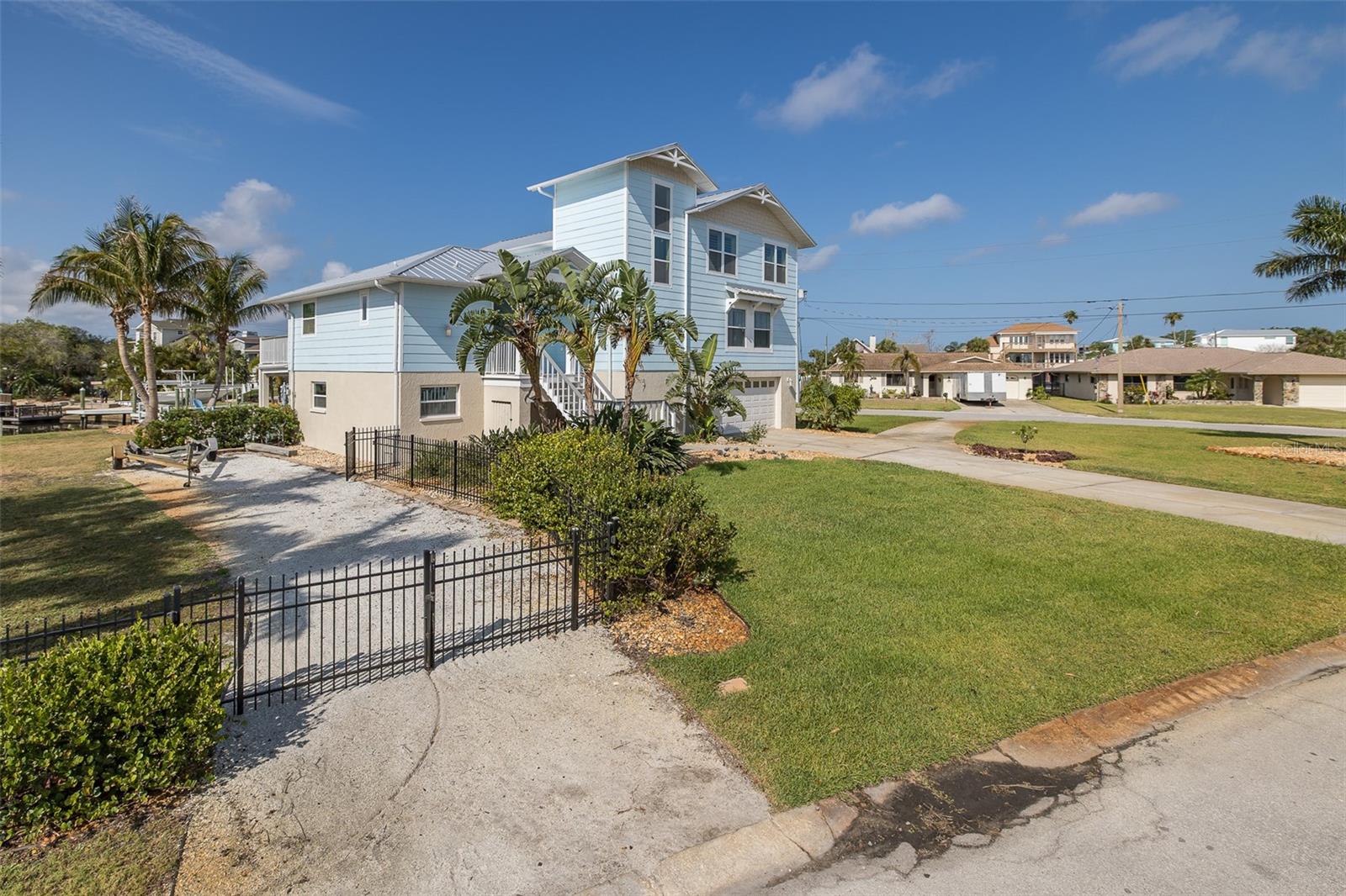 Image 51 of 58 For 5040 Waterside Drive