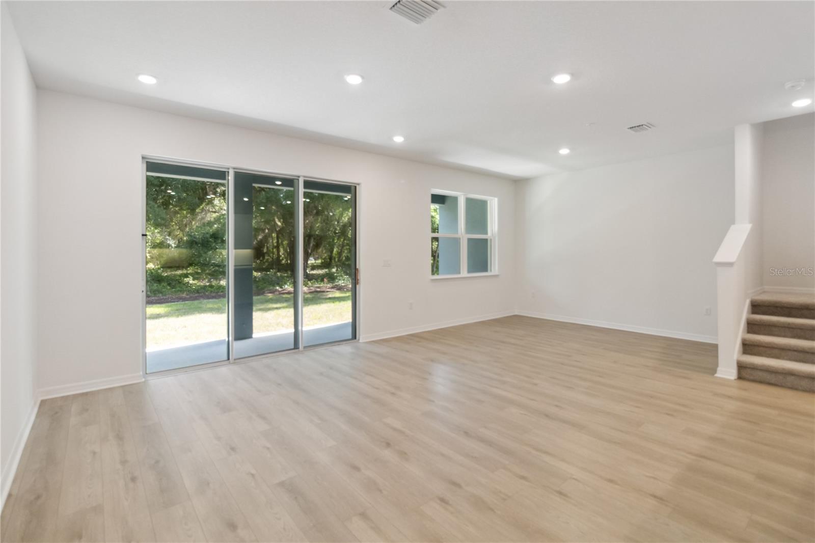 Image 10 of 23 For 5240 Luisa Court