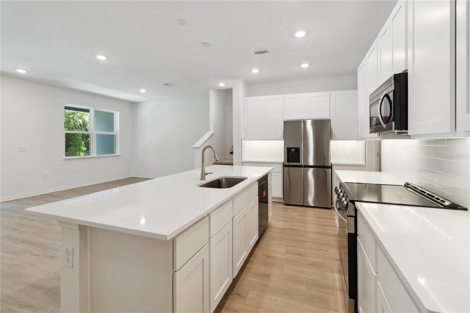 Image 14 of 23 For 5240 Luisa Court