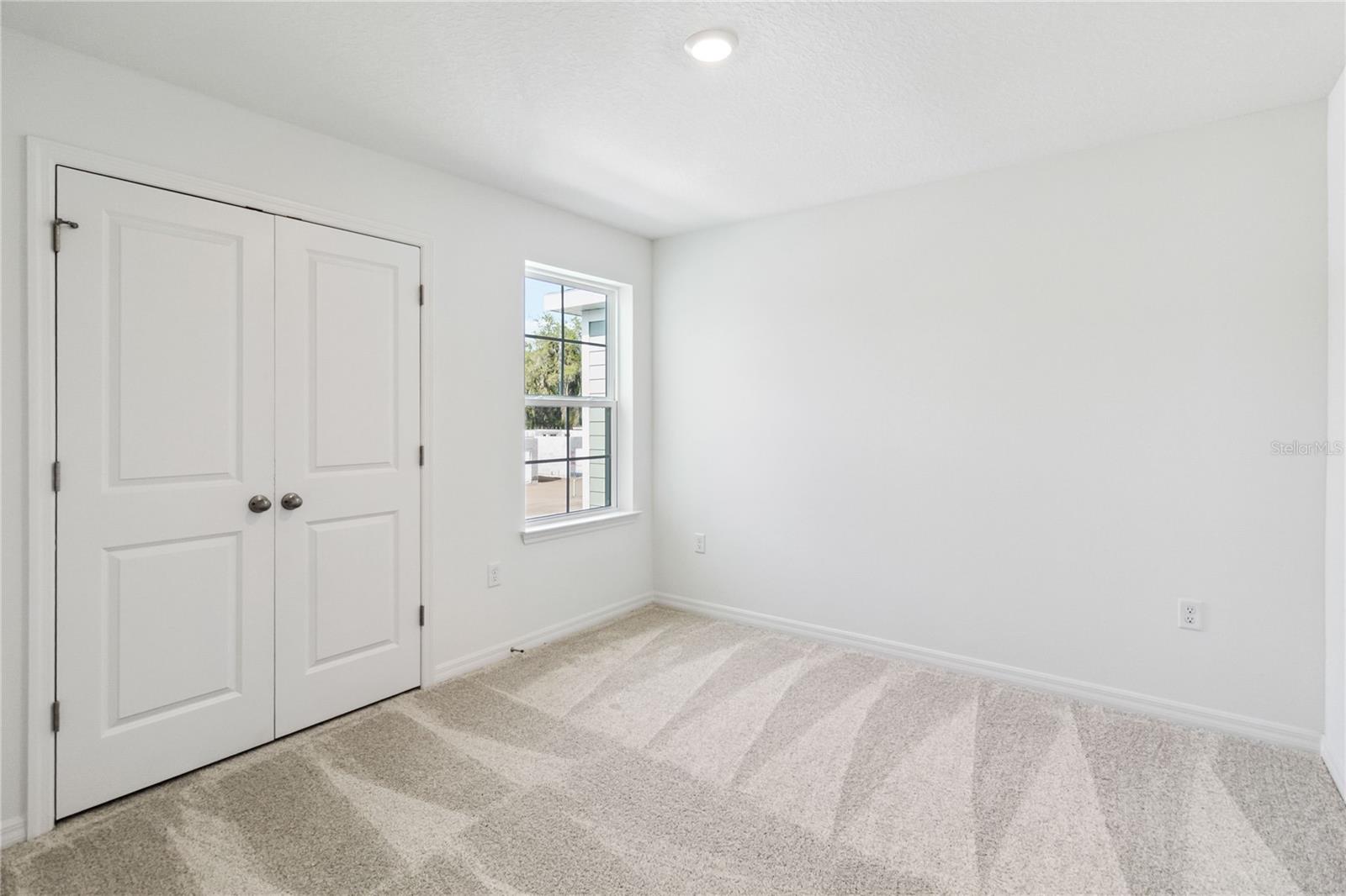 Image 27 of 31 For 5240 Luisa Court