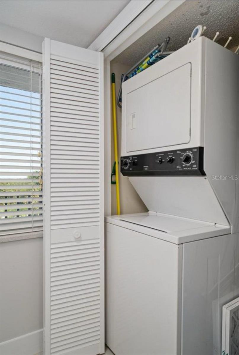 Image 17 of 28 For 4620 Bay Boulevard 1117